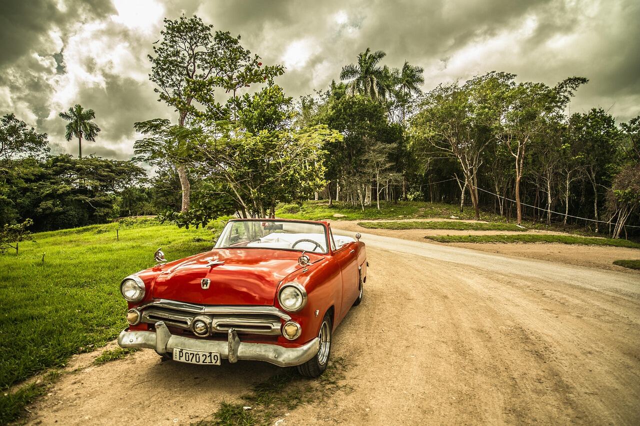 Classic Convertible Car Tour, Havana