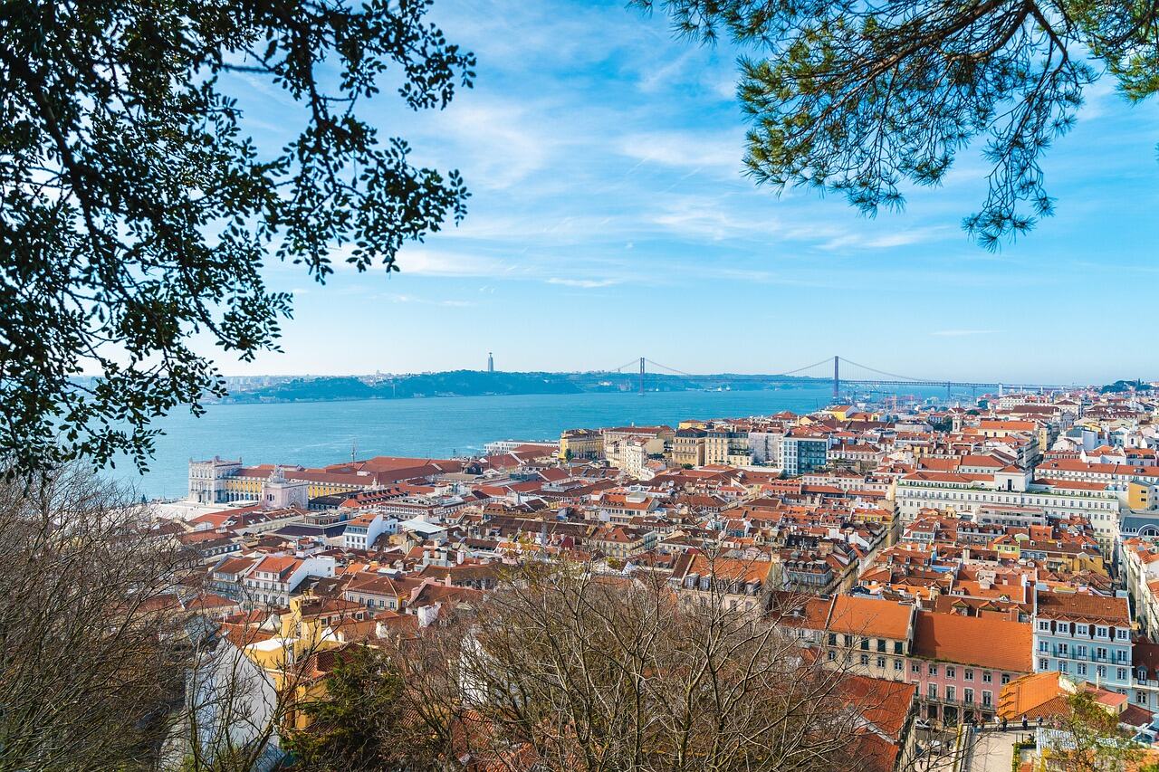 Alfama Neighborhood, Lisbon